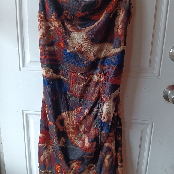 PrettyLittleThing Multicolor Garment - Picture 2 of 11